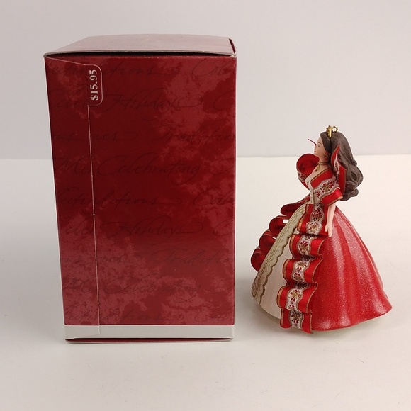 Hallmark Holiday Barbie 1997 Keepsake Ornament - Picture 5 of 12